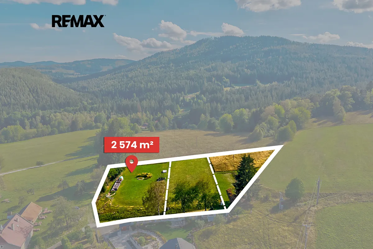 Prodej stavebního pozemku 2574 m²